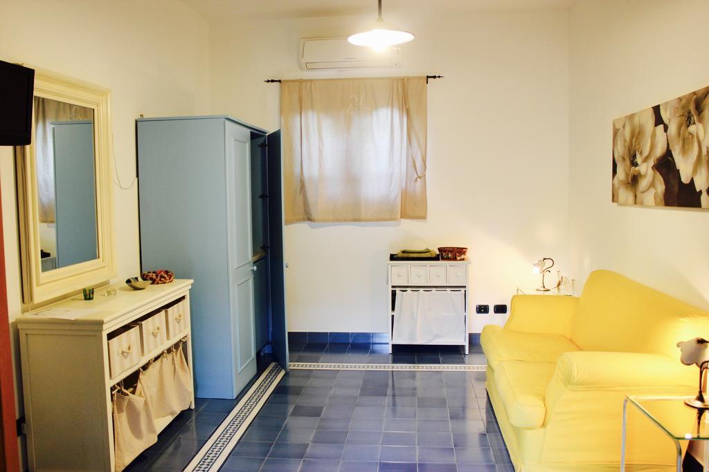 Le Mànnare Case Vacanze di Metopa srl Piano Conte Extérieur photo