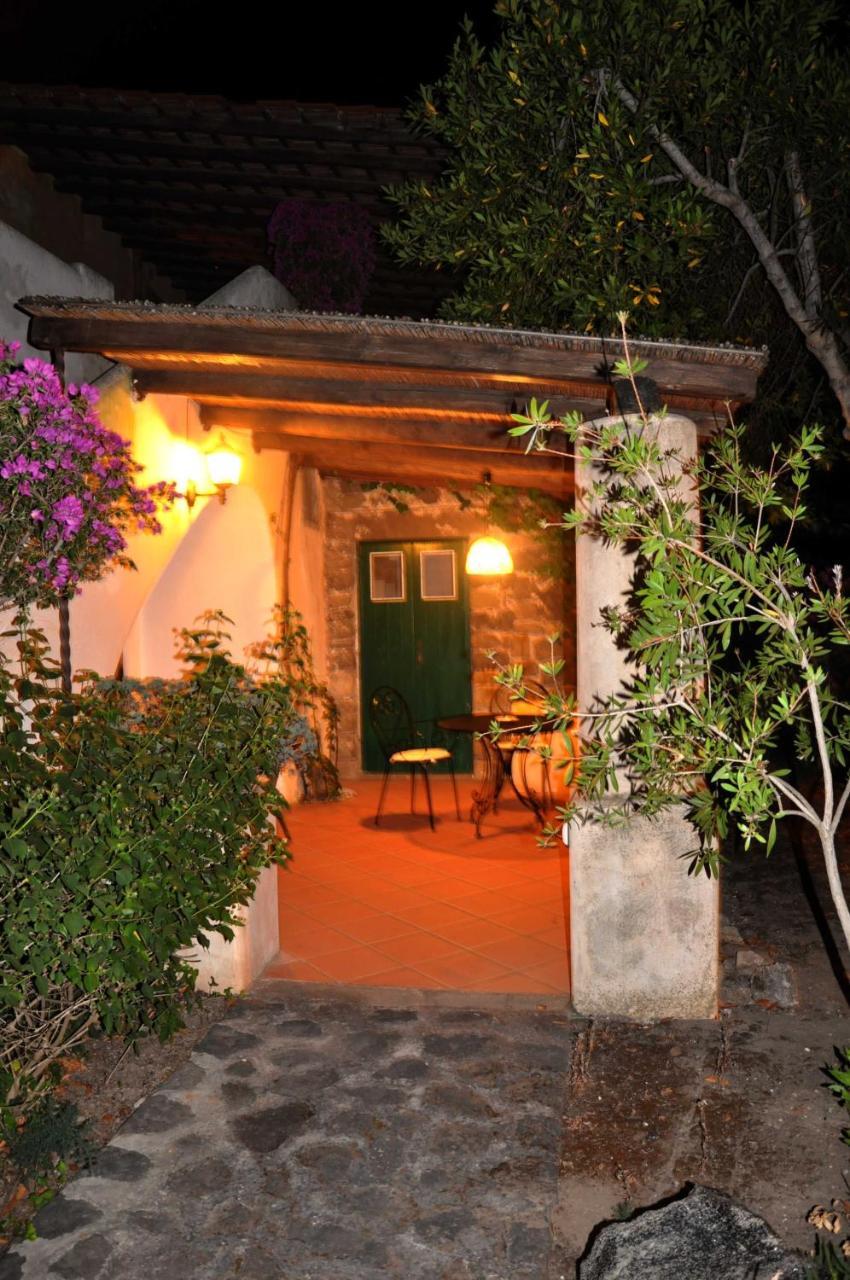 Le Mànnare Case Vacanze di Metopa srl Piano Conte Extérieur photo