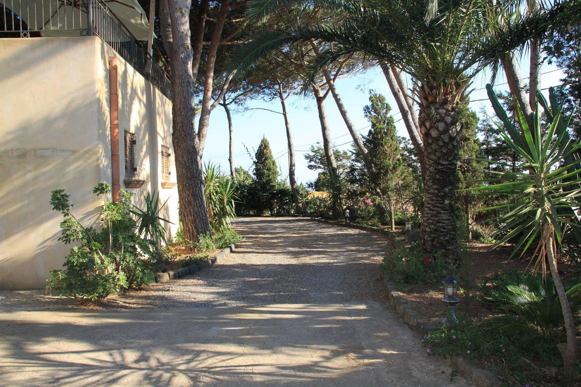 Le Mànnare Case Vacanze di Metopa srl Piano Conte Extérieur photo